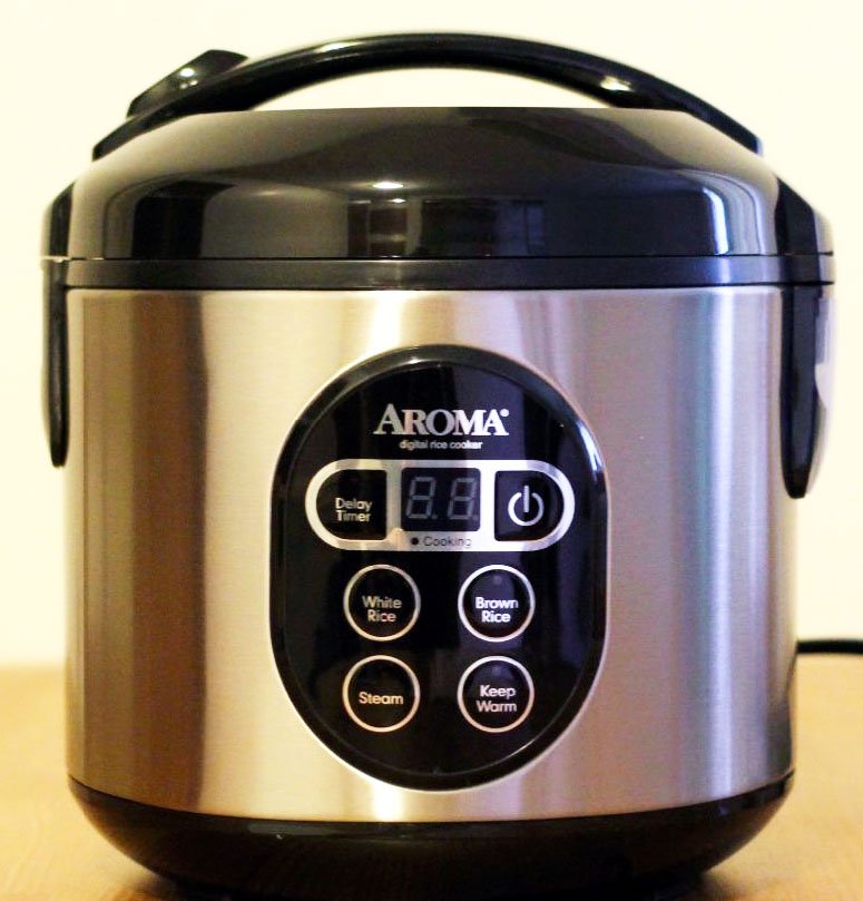 AROMA Digital Rice Cooker, 4-Cup (Uncooked) / 8-Cup (Cooked), Steamer, Grain Cooker, Multicooker, 2 Qt, Stainless Steel Exterior, ARC-914SBD