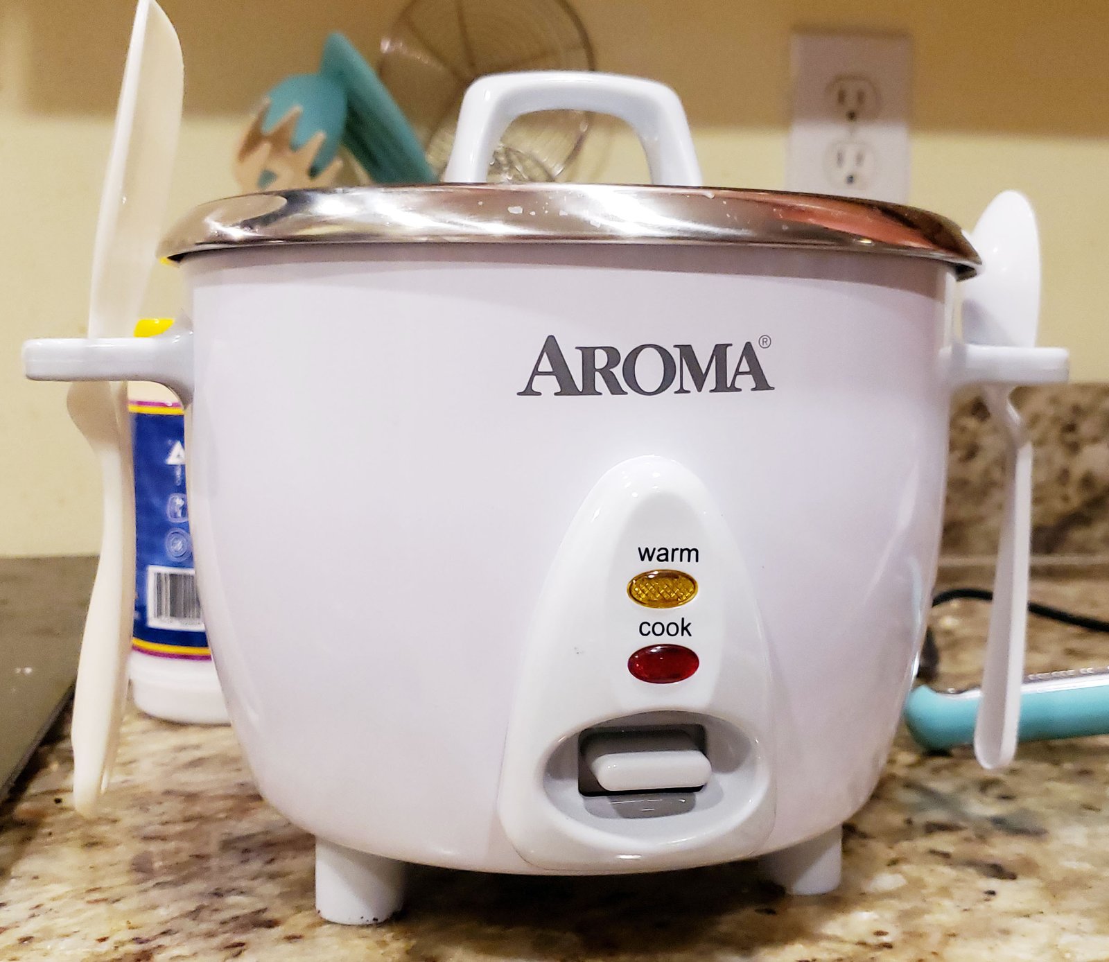 AROMA Digital Rice Cooker, 4-Cup (Uncooked) / 8-Cup (Cooked), Steamer, Grain Cooker, Multicooker, 2 Qt, Stainless Steel Exterior, ARC-914SBD